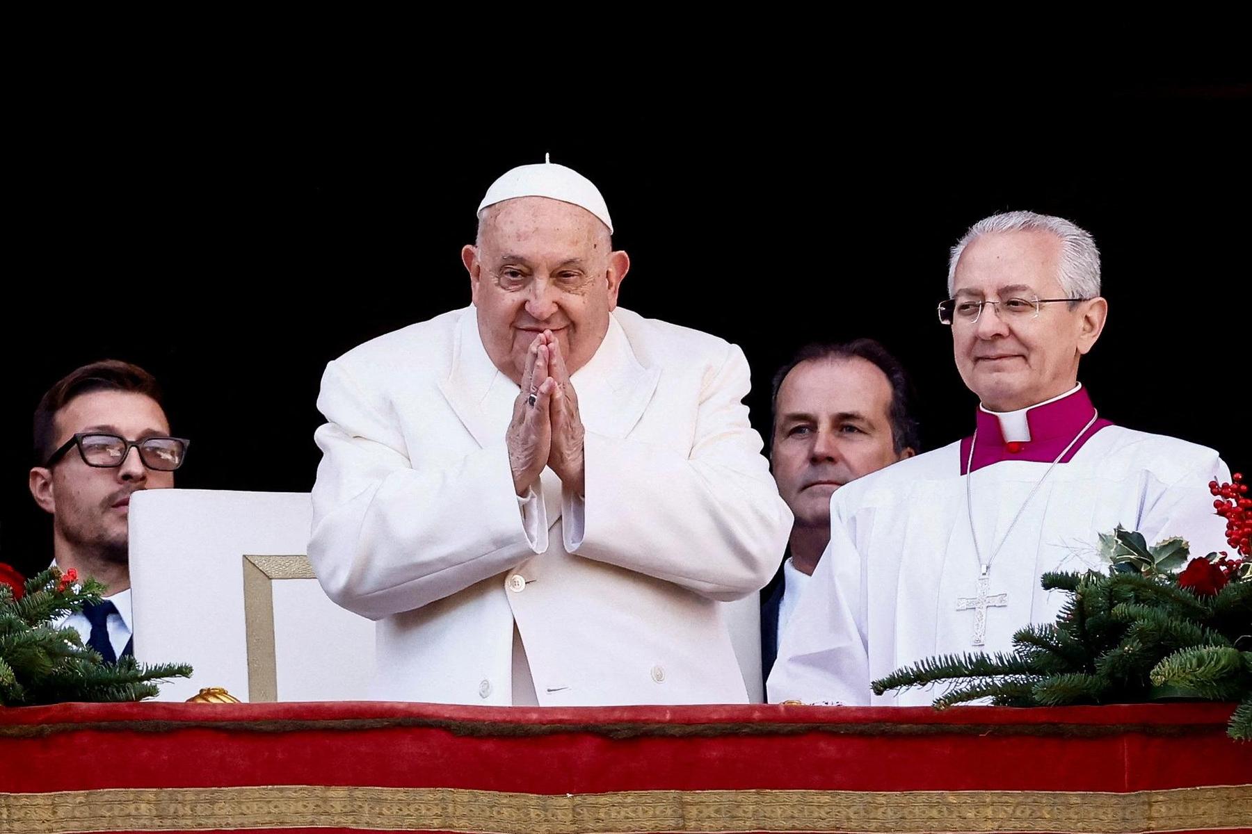 Weihnachtsbotschaft von Papst Franziskus: „Die Waffen sollen in der gemarterten Ukraine schweigen“